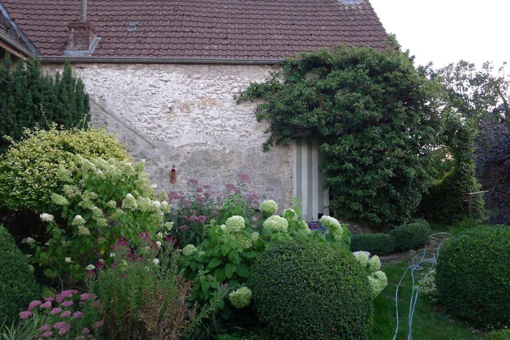 La Ferme Aux Oiseaux B&B Beaumont Экстерьер фото