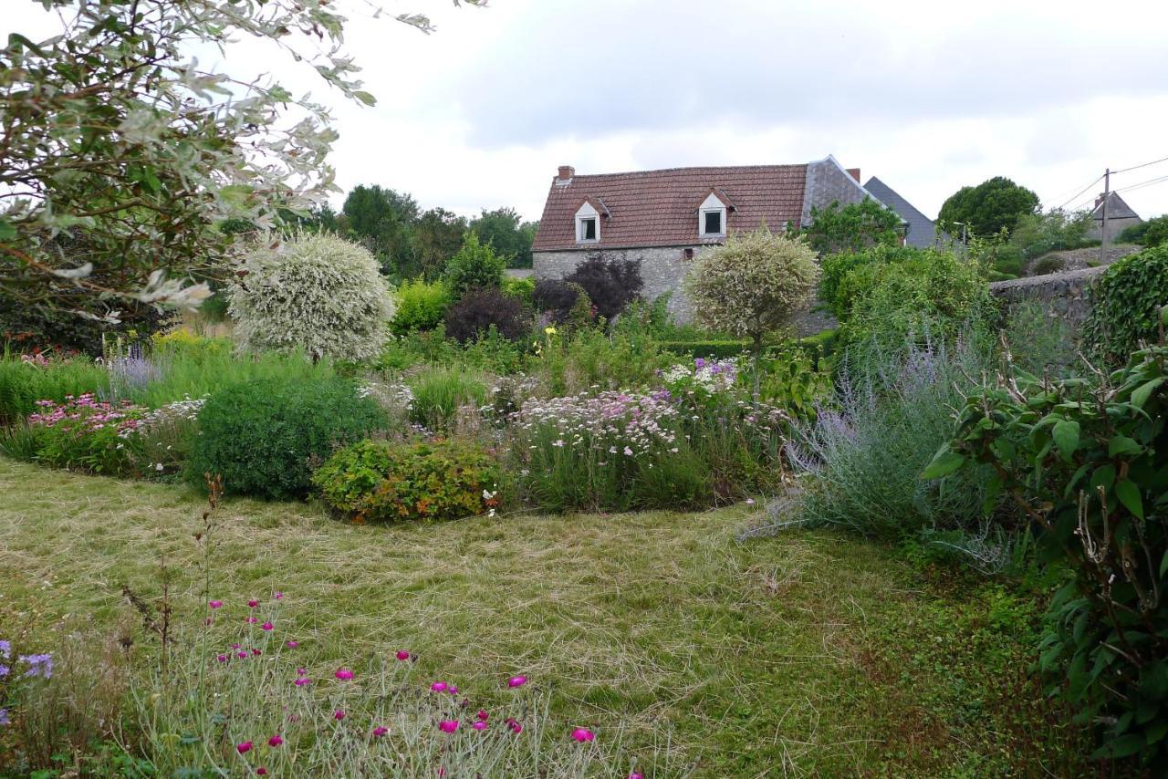 La Ferme Aux Oiseaux B&B Beaumont Экстерьер фото